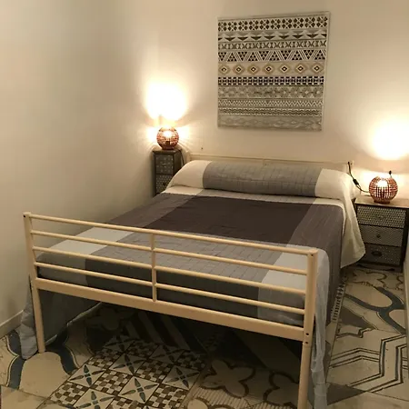 Casa de Férias Ceni - Con Camere, Cucina, Wc E Terrazza Sul Mare In Con Piscina, Giardino E Parcheggio *