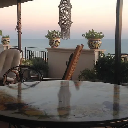 Casa de Férias Ceni - Con Camere, Cucina, Wc E Terrazza Sul Mare In Con Piscina, Giardino E Parcheggio Marinella di Selinunte