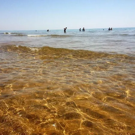 Ceni - Con Camere, Cucina, Wc E Terrazza Sul Mare In Con Piscina, Giardino E Parcheggio