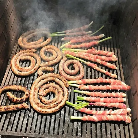 Ceni - Con Camere, Cucina, Wc E Terrazza Sul Mare In Con Piscina, Giardino E Parcheggio * Marinella di Selinunte
